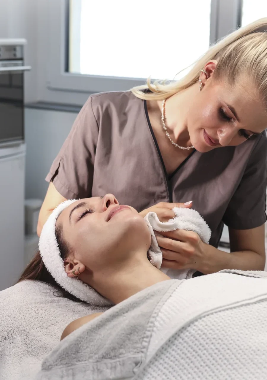 ff-studioshoot carmens beautycare-74-14 ff-studioshoot carmens beautycare-74-14